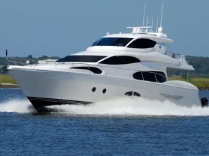 Yacht Yacht